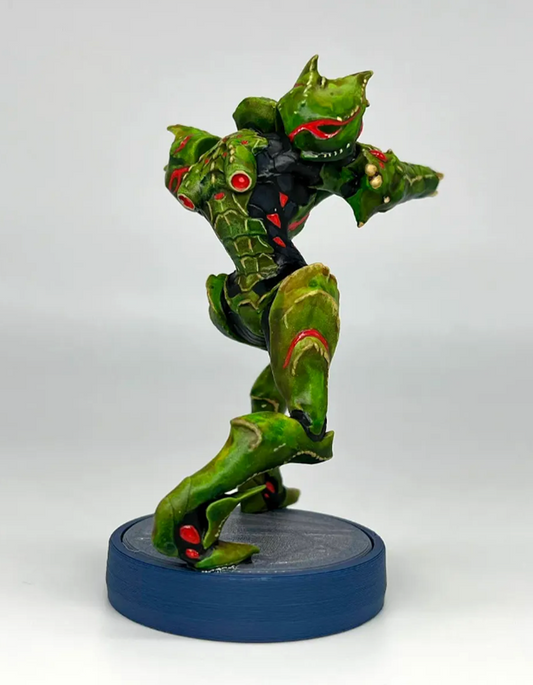 Metroid Samus Aran Figür Metroid Takım Elbiseli Figür Büyük Boy 25CM