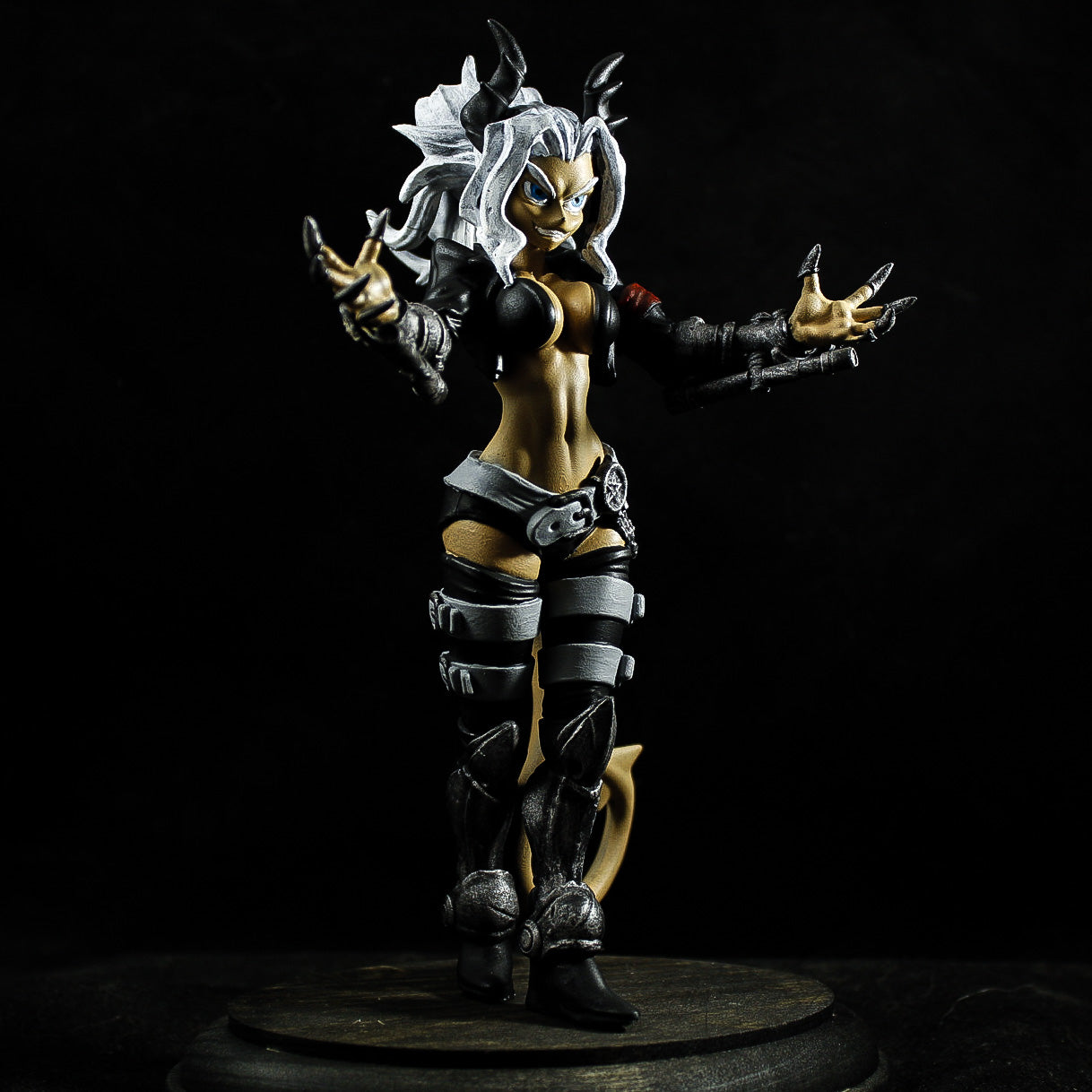 Helltaker Judgment Figur Anime Figur 25CM Groß