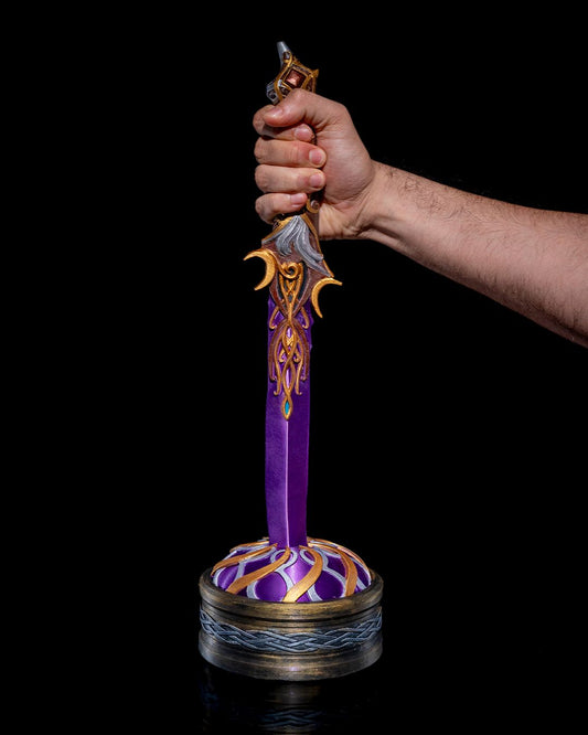 Fısıldayan Kılıç -Ultimate Weapon Sword Whisper