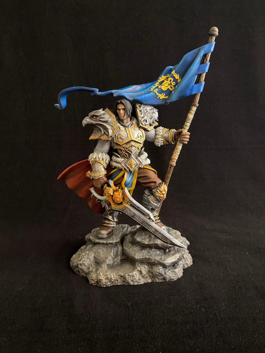World of Warcraft Varian Wrynn Figure WOW Varian Wrynn Object 25CM Large Size