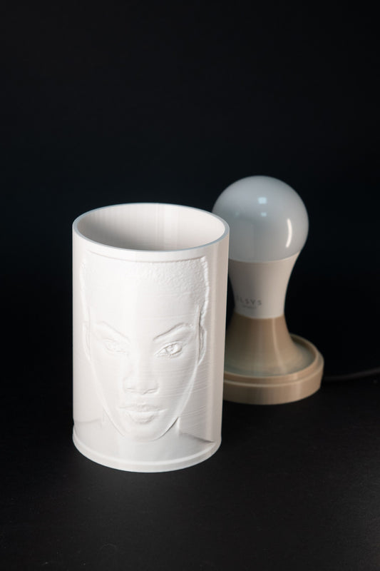 Personalisierte Nachttischlampe mit Foto, dekoratives Objekt für den Schreibtisch, 13 cm