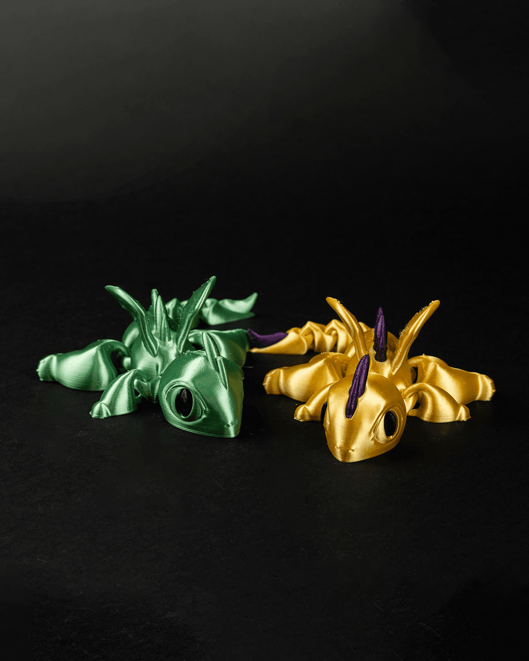 Niedlicher Drache 2er Set Beweglicher Flügel Drachen Bewegliches Spielzeug 8CM