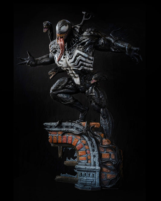 Die Verwandlung des wilden Venom Bemalte Figur 25 cm