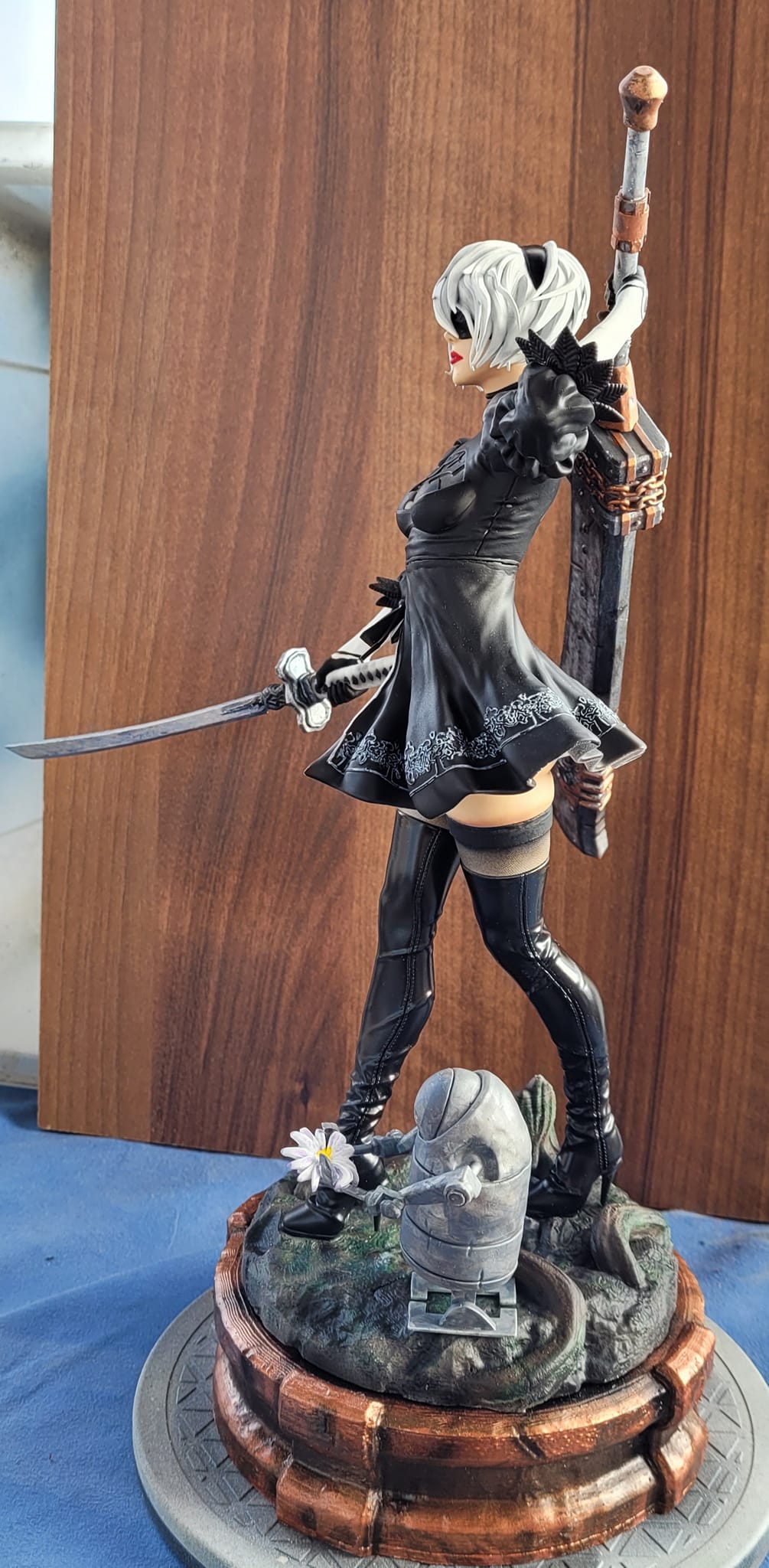 Nier Automata After War Bemalte Figur 25 CM Groß