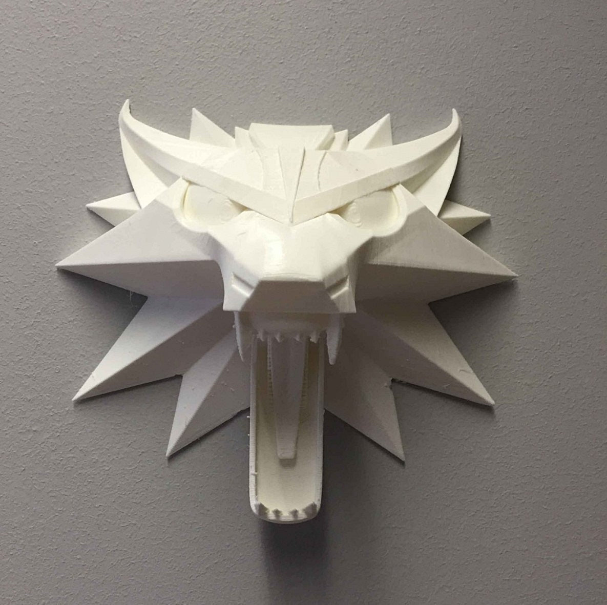 The Witcher 3 Wolfskopf Wanddekoration 21 Cm