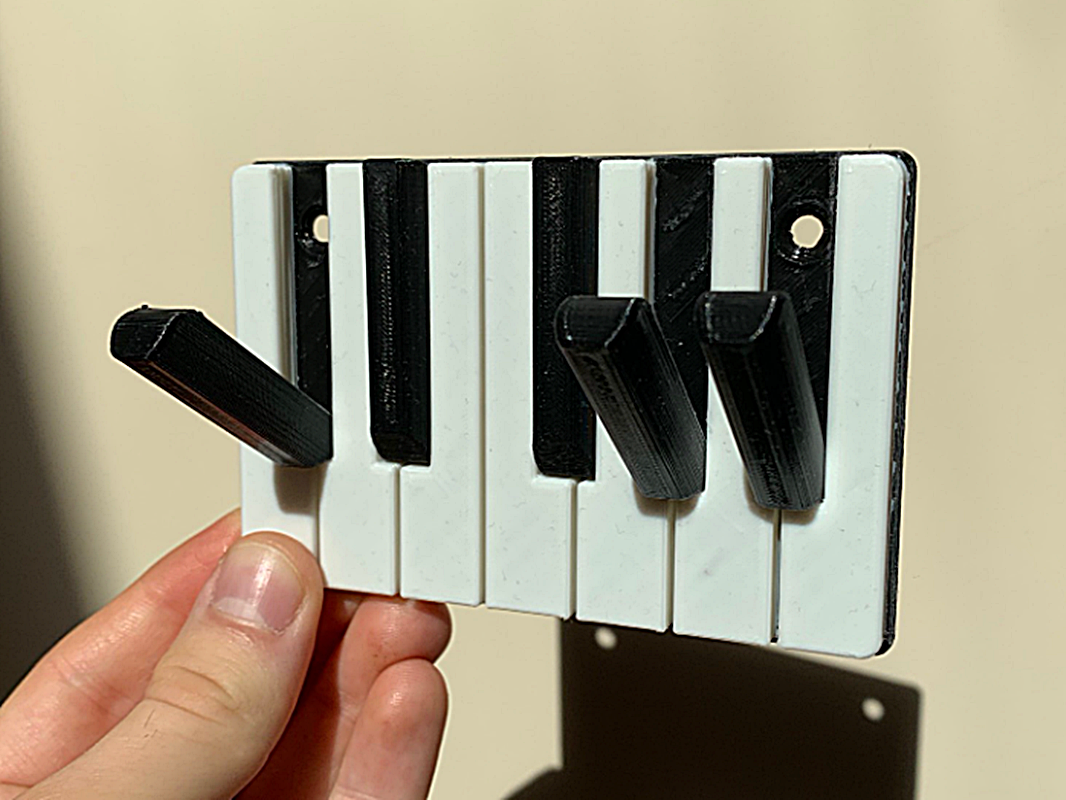 Klavier-Schlüsselhänger 15 cm