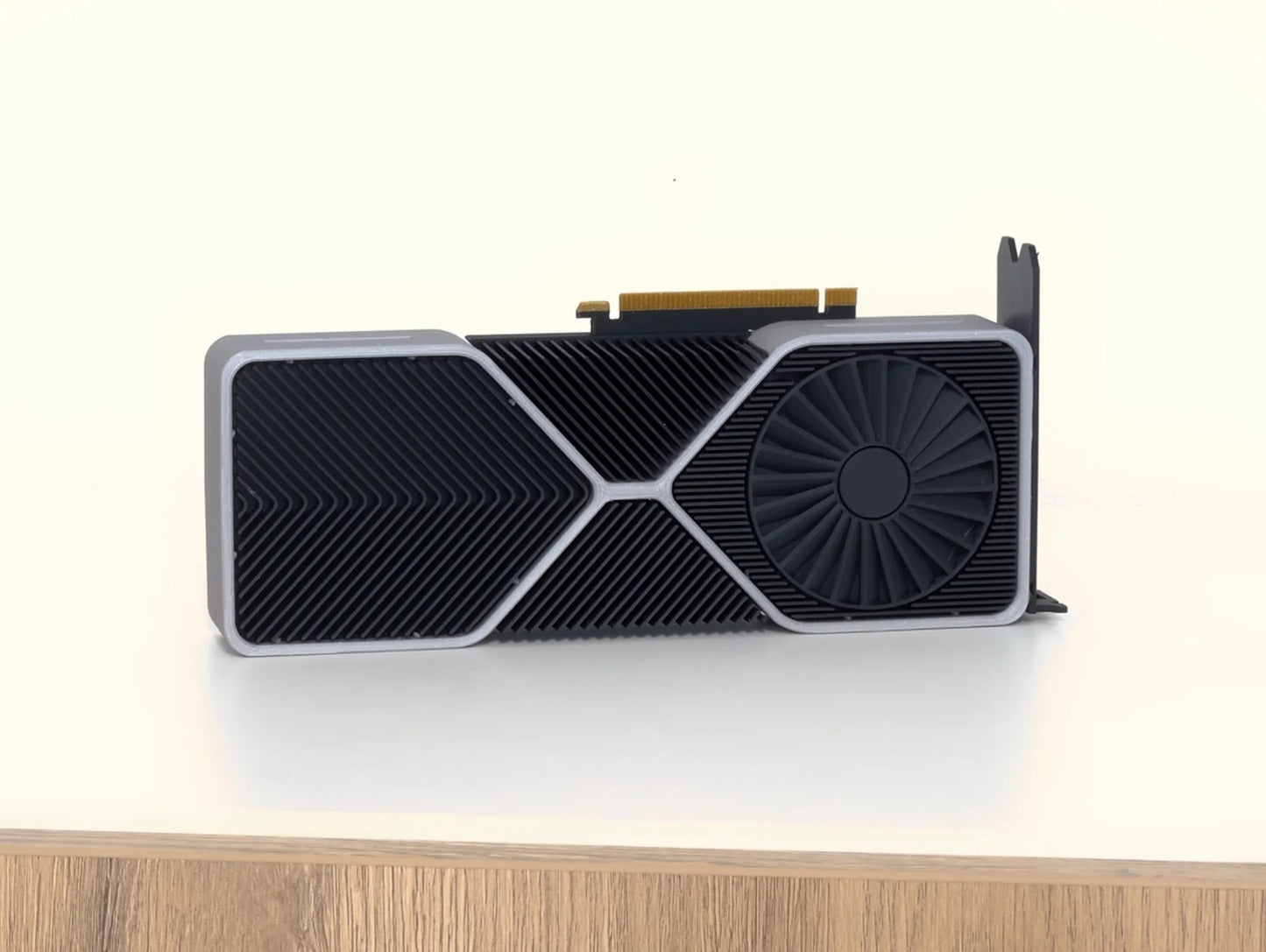Nvidia RTX 3080 Grafikkarten-Modell / Dekoartikel