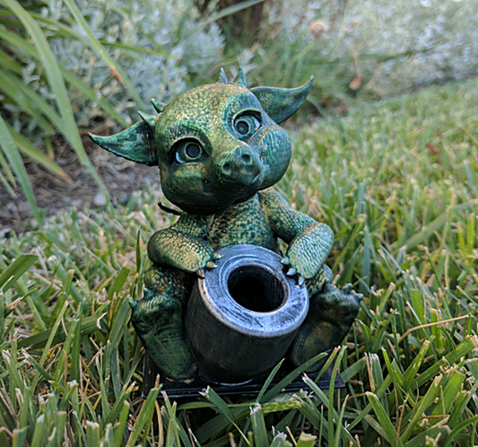 Babydrachen Stiftehalter 10 cm