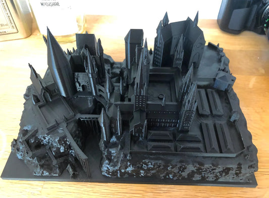 Hogwarts Schule für Hexerei und Zauberei Harry Potter Modellfigur (Große Ausführung)