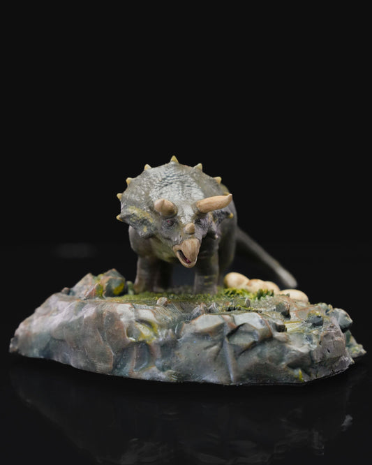 Jurassic Park Triceratops Dinosaurier Figur Objekt 25CM Groß