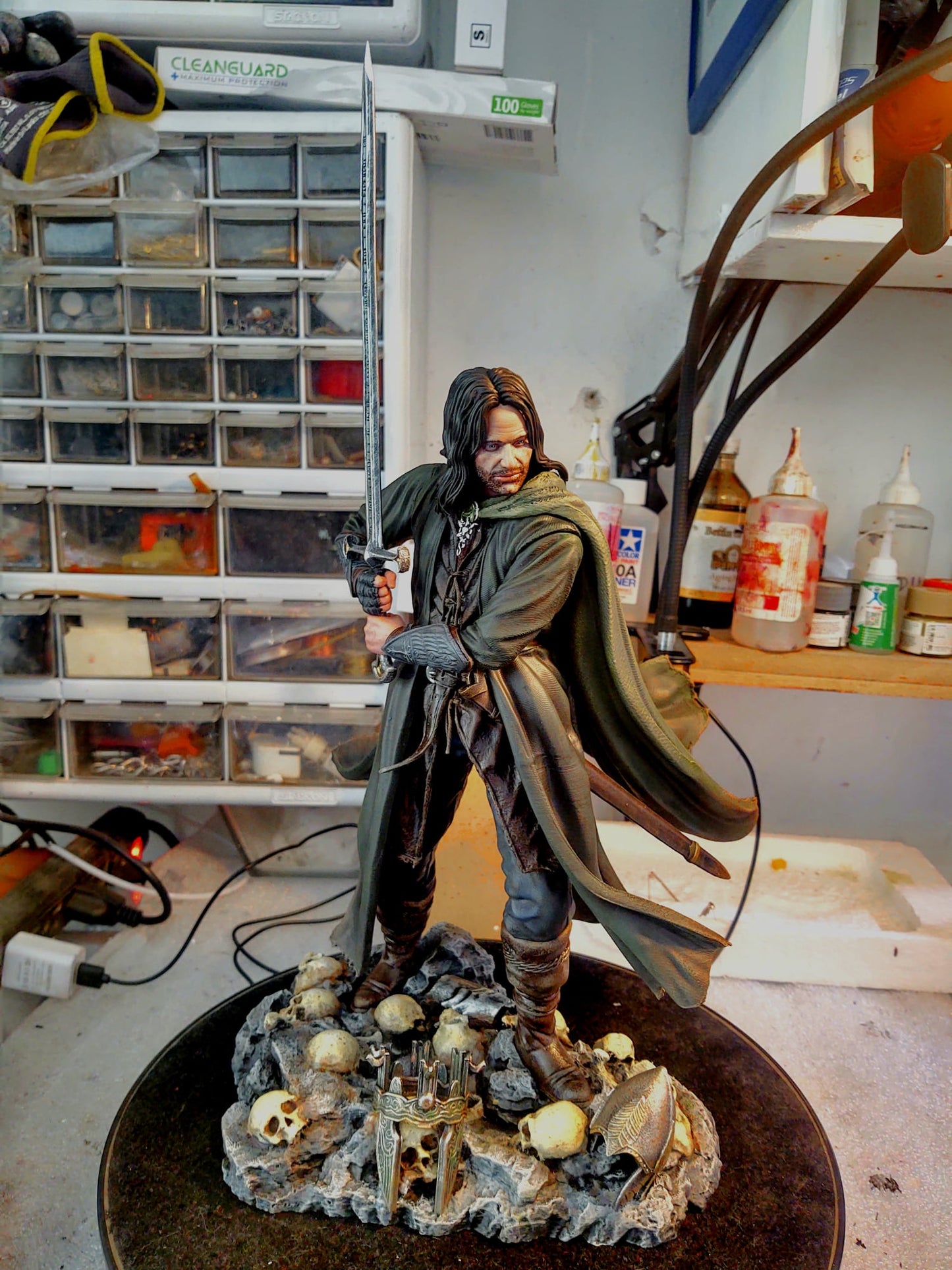Aragorn kämpft bemalte Figur