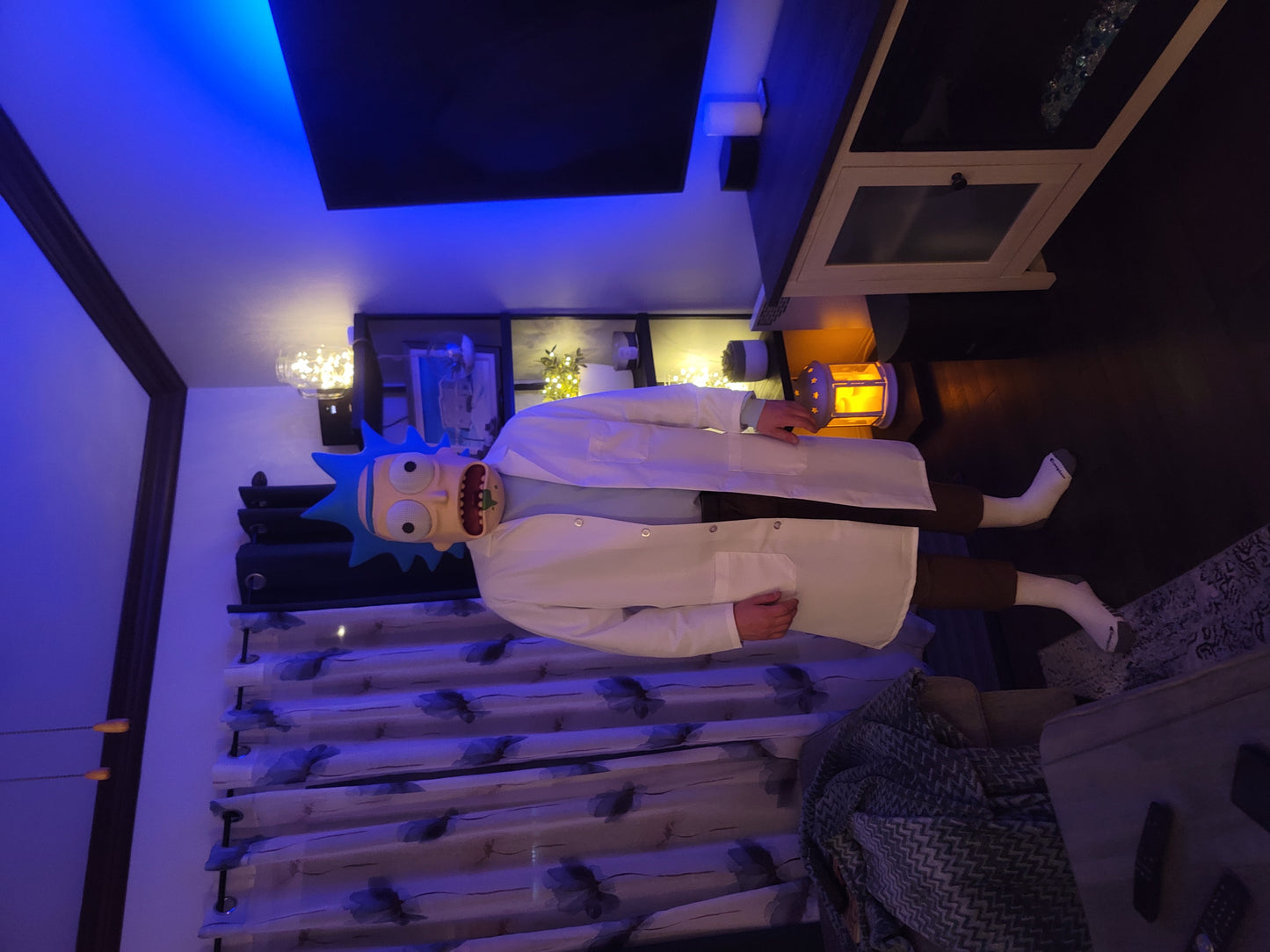 Halloween Ricki Sanchez Rick and Morty Maske Riesenformat Tragbar