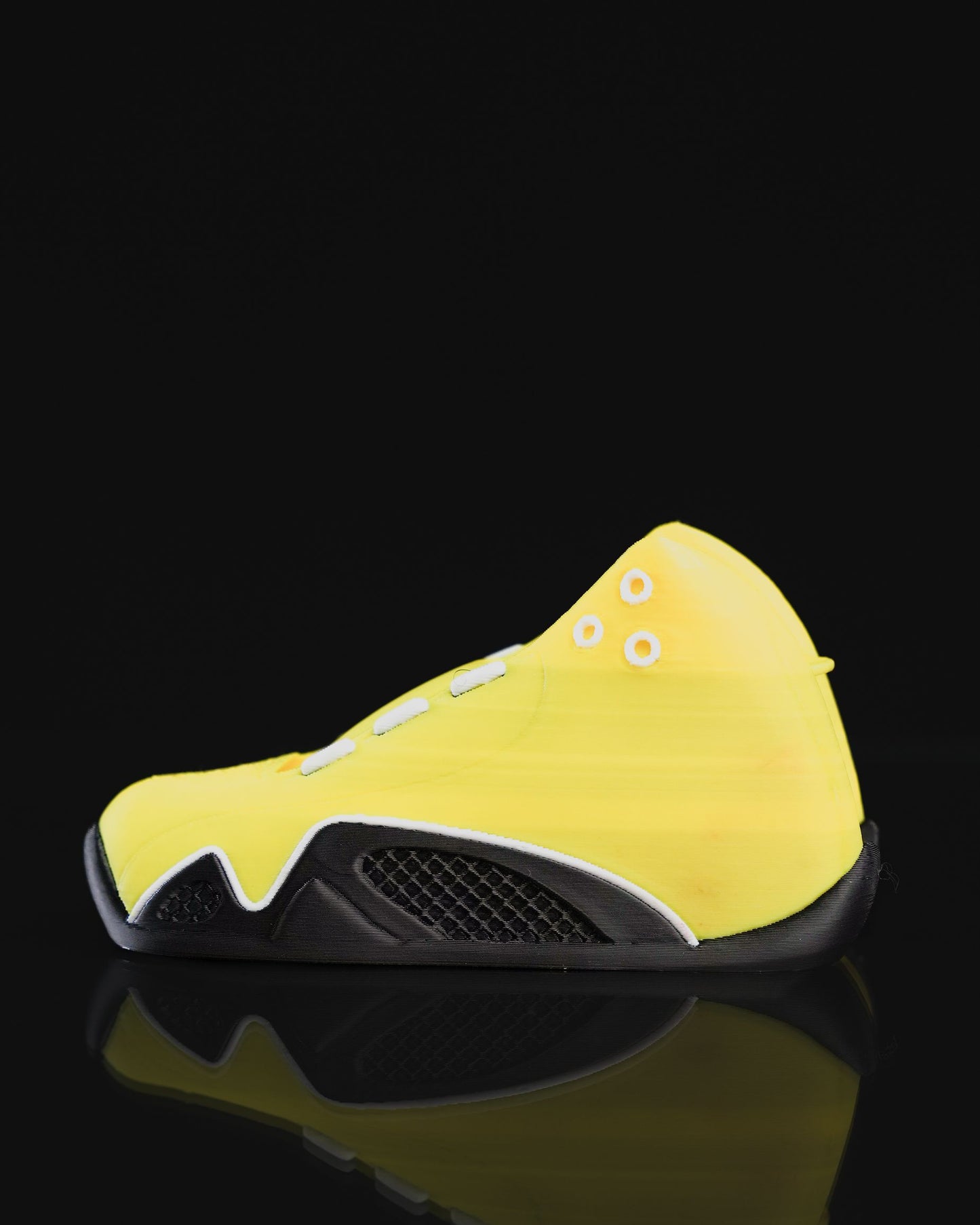 Basketballfeld und Basketballschuh Bewegliches Spielzeug Basketballspiel 18CM