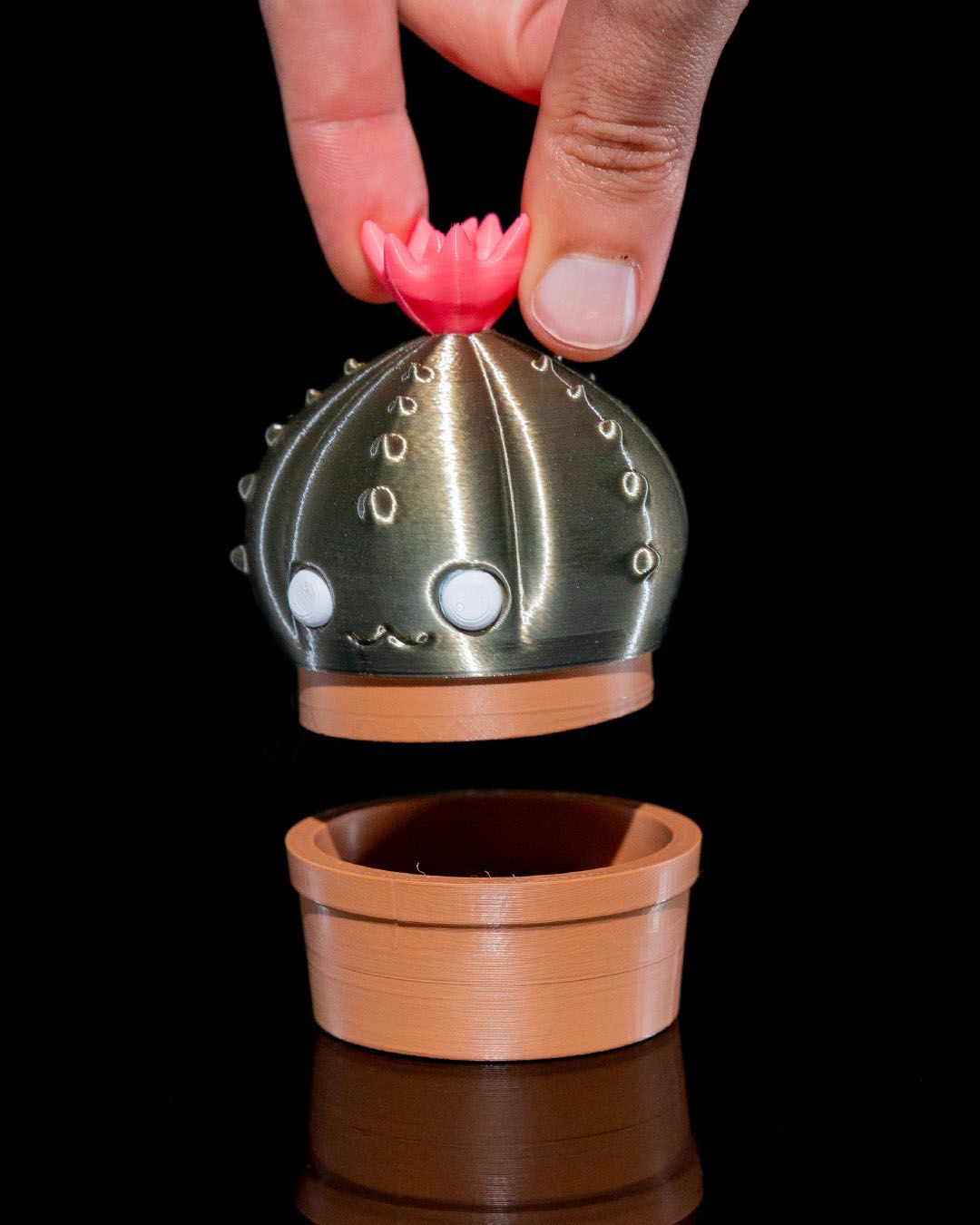 Wüstenblumen Kaktus Gewürzmühle Tabakmühle Grinder 9CM