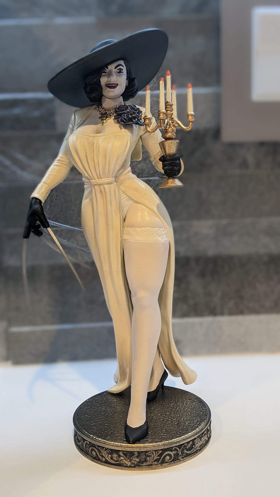 Resident Evil Village Alcina Dimitrescu Figur