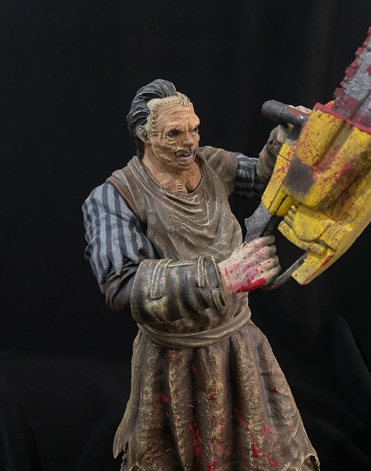 Texas Chainsaw Massacre Leatherface Figur 25CM Übergröße