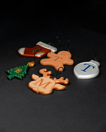 Personalisierter 5er-Weihnachtsschmuck mit Initialen und Haken, 5er-Neujahrsschmuck