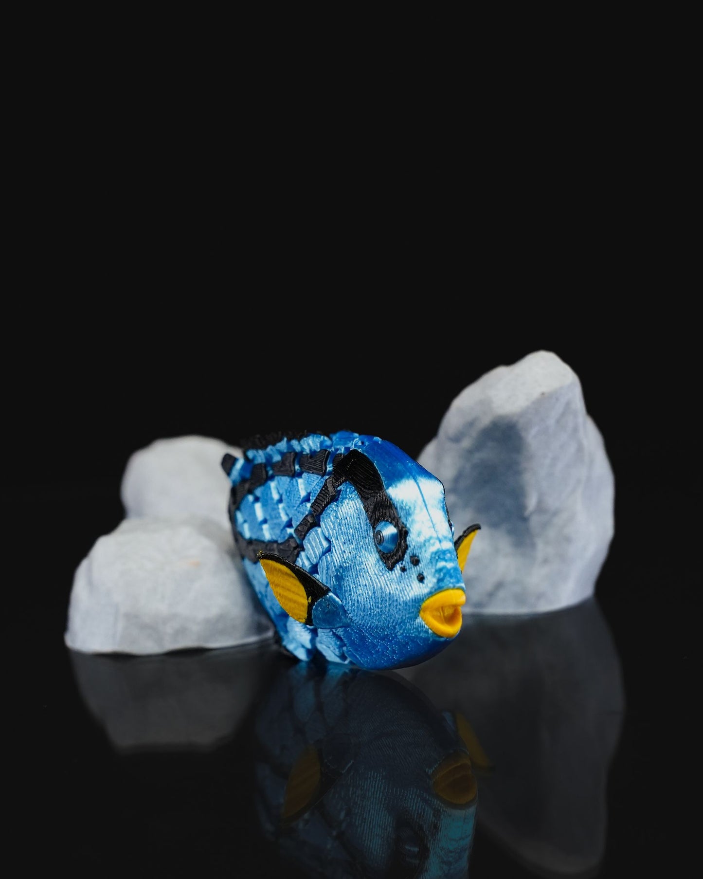 Findet Nemo Blauer Paletten-Doktorfisch Dekofigur mit Ständer 11CM