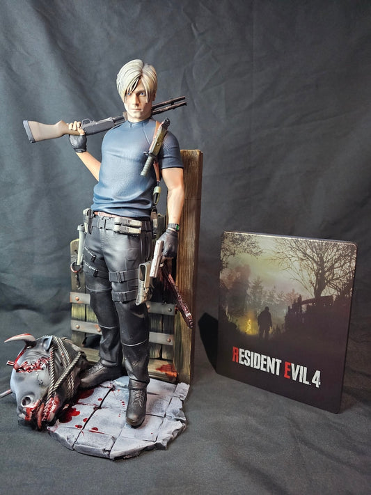 Resident Evil 4 Leon Kennedy Figure Resident Evil 4 Leon Figure 25CM Large Size