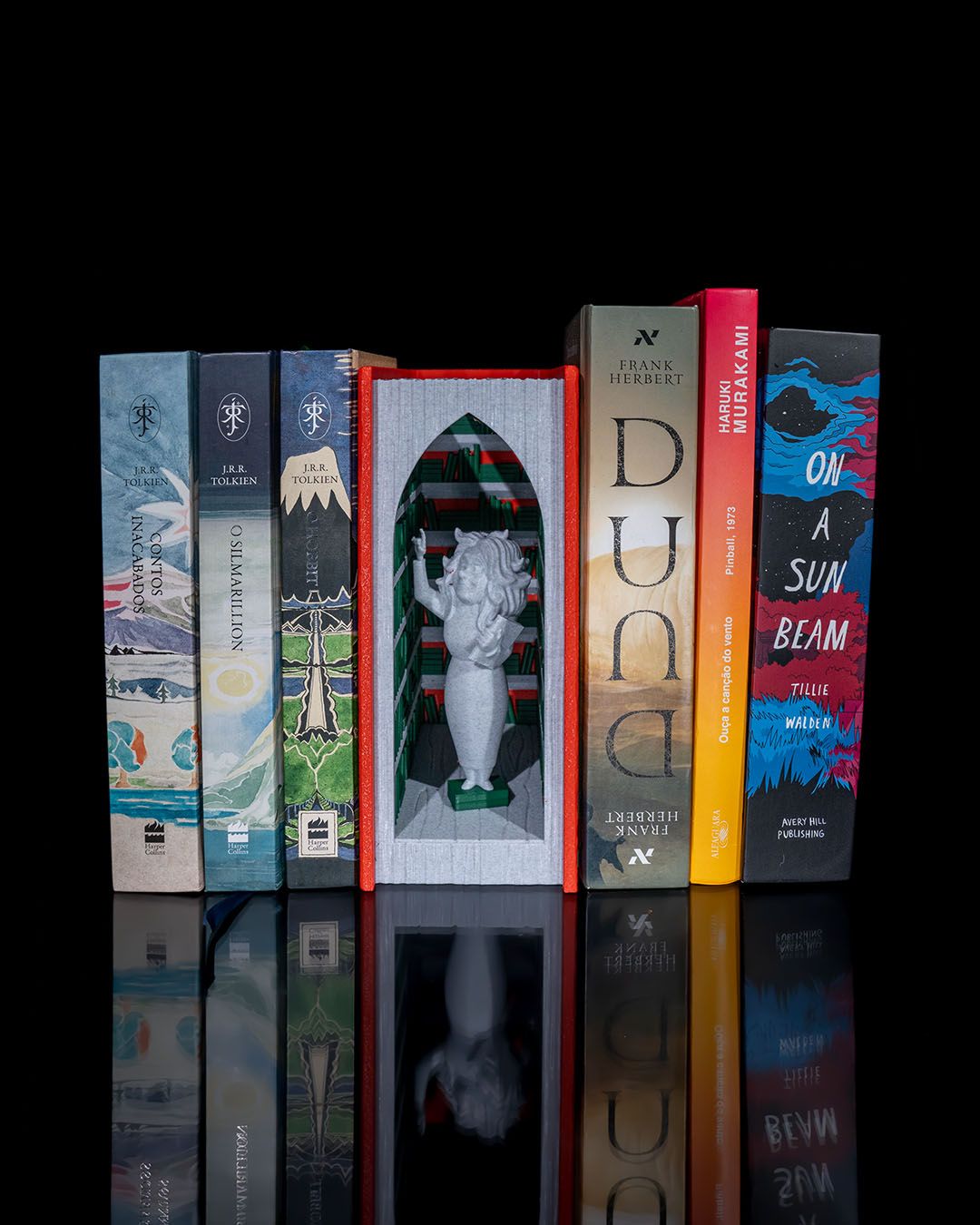 Kleines Mädchen Bibliotheks-Buchstütze Bibliotheks-Buchhalter 18CM
