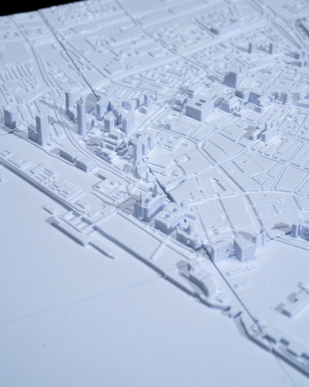 Liverpool 3D Stadt-Skyline Dekorative Minimalistische Wandkunst England