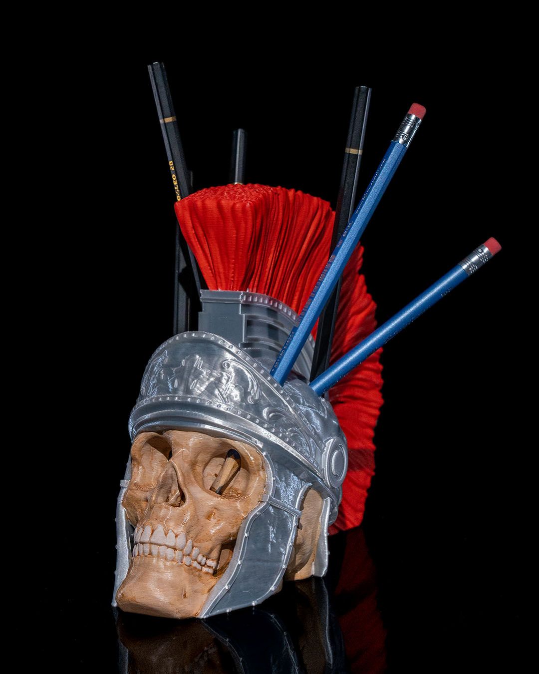 Schädel Spartan Gladiator Helm Schreibtisch-Organizer Stiftehalter 7CM