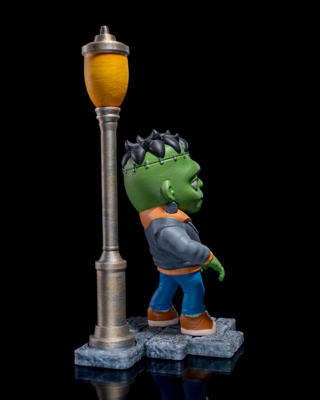 Halloween Urban Terrors - Frankie Bemalte Figur 15 cm (GROSSE AUSFÜHRUNG)