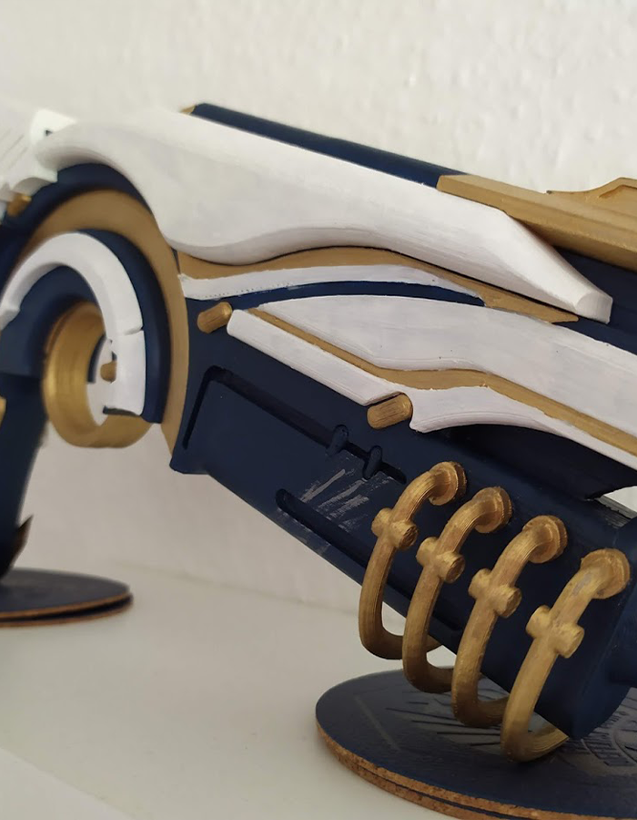 Warframe Lex Prime Spielzeugwaffe in Originalgröße