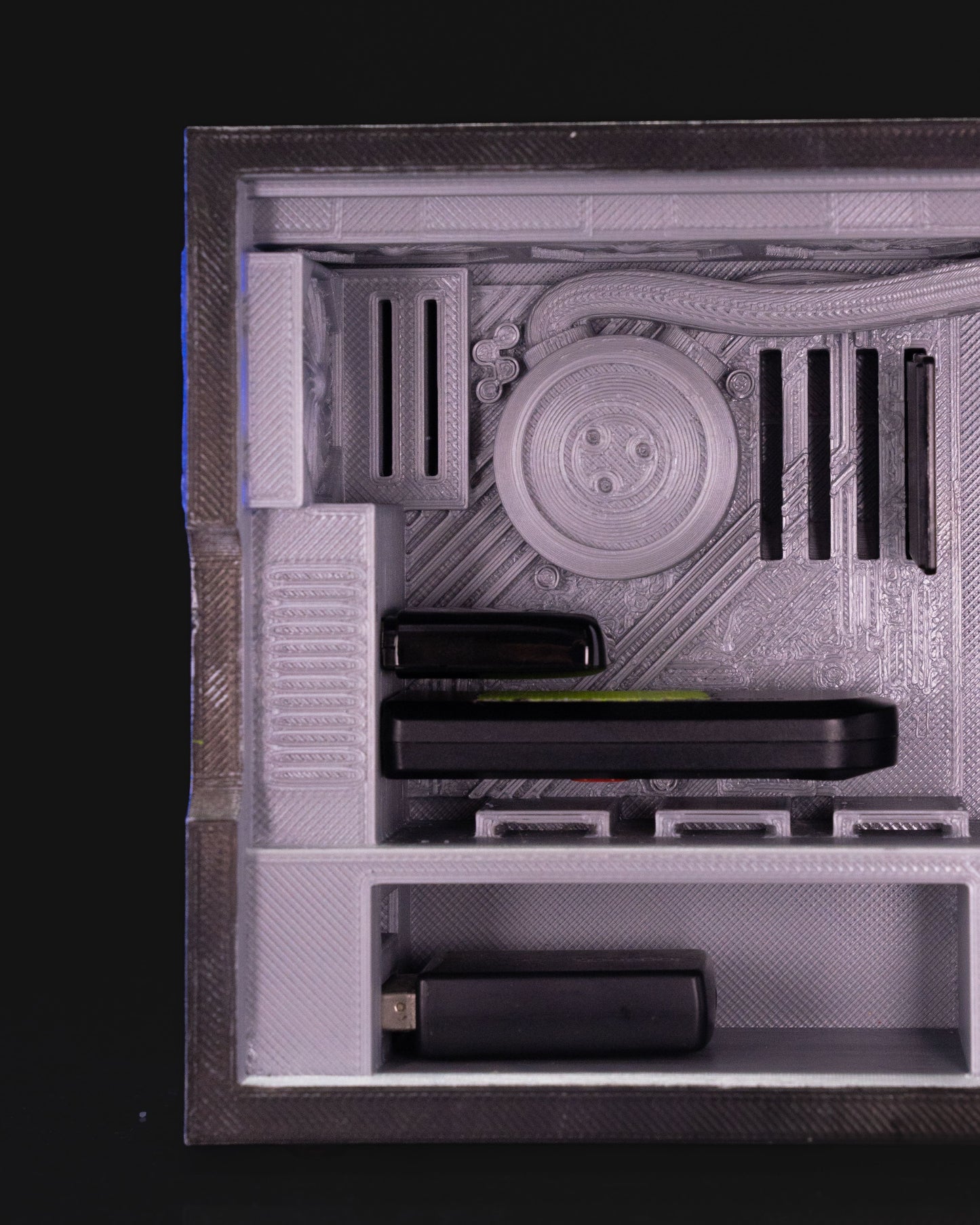 Gaming PC Spieler Computer Gehäuse USB SD Kartenbox Organizer