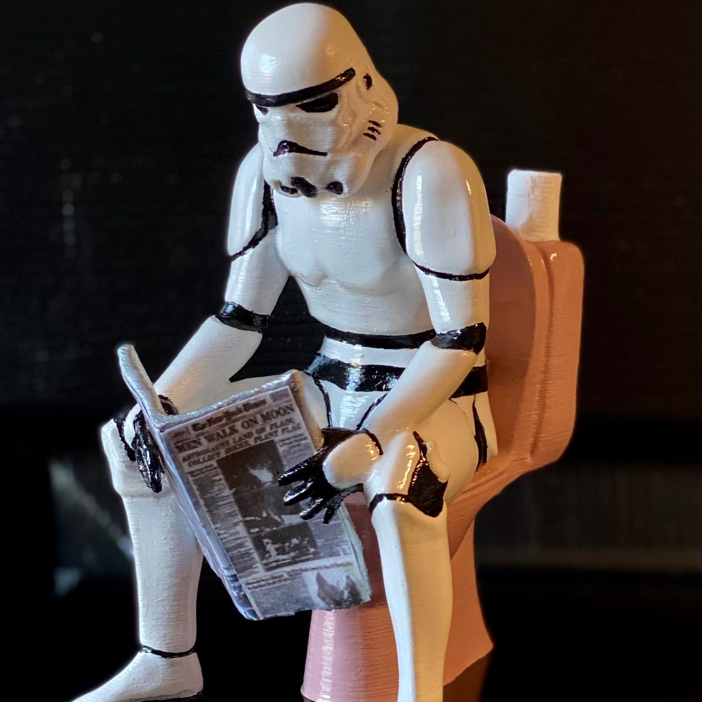Star Wars Stormtrooper auf Toilette Bemalte Figur Groß 25CM