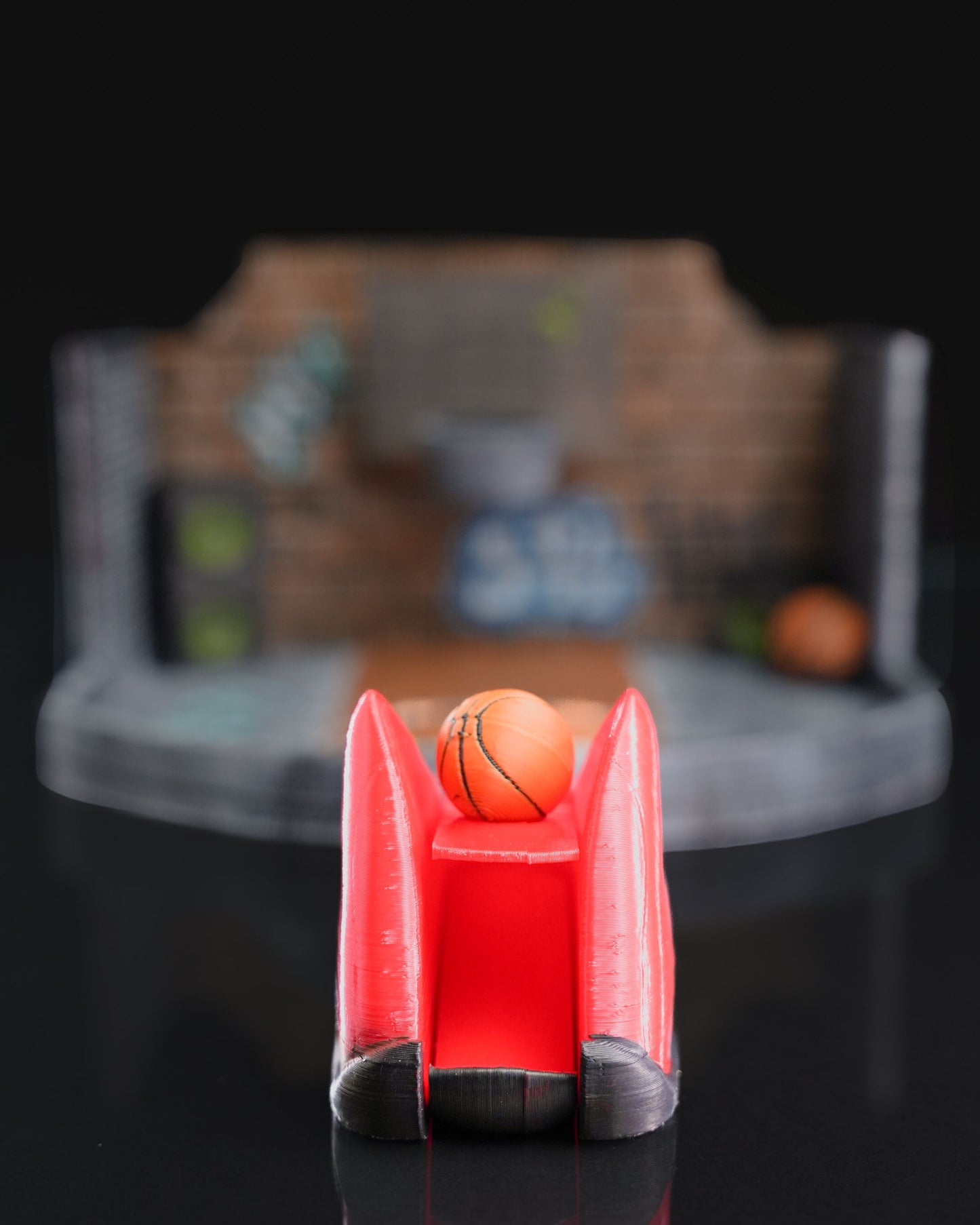 Basketballfeld und Basketballschuh Bewegliches Spielzeug Basketballspiel 18CM