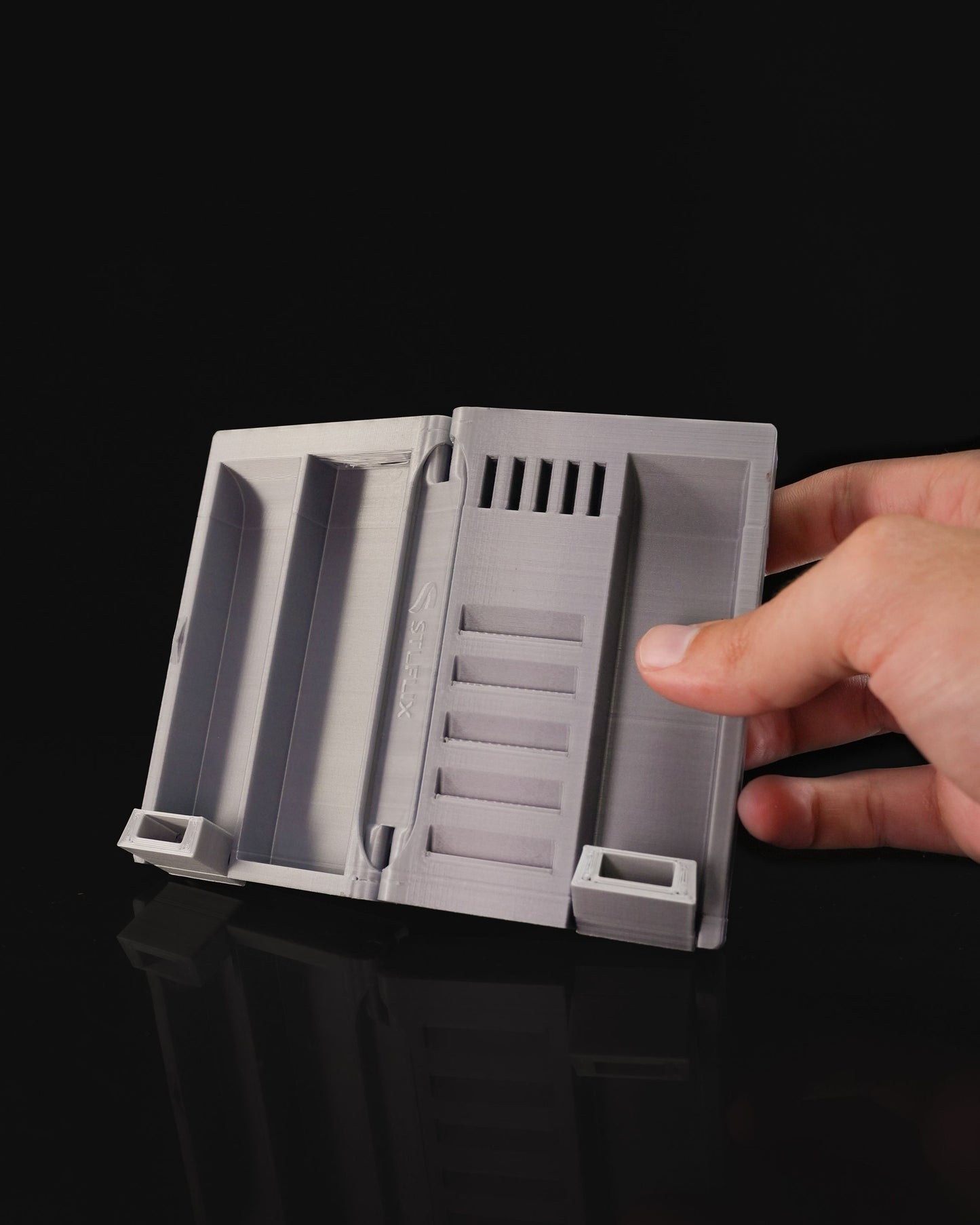 USB SD-Karten-Organizer im Retro-Kassetten-Design - USB SD-Karten-Schutz