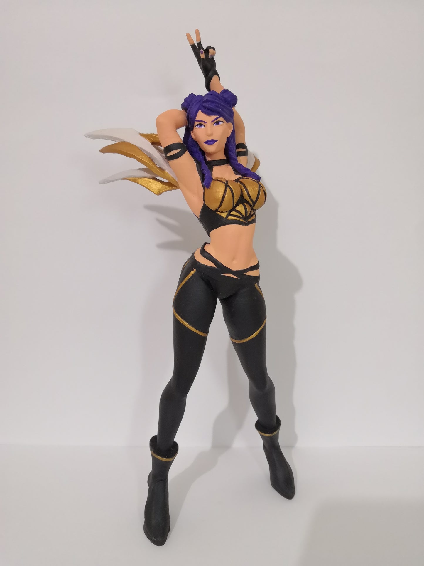 LOL Kai'Sa Figur League of Legends Tochter der Leere Kai'Sa Figur Groß 25CM