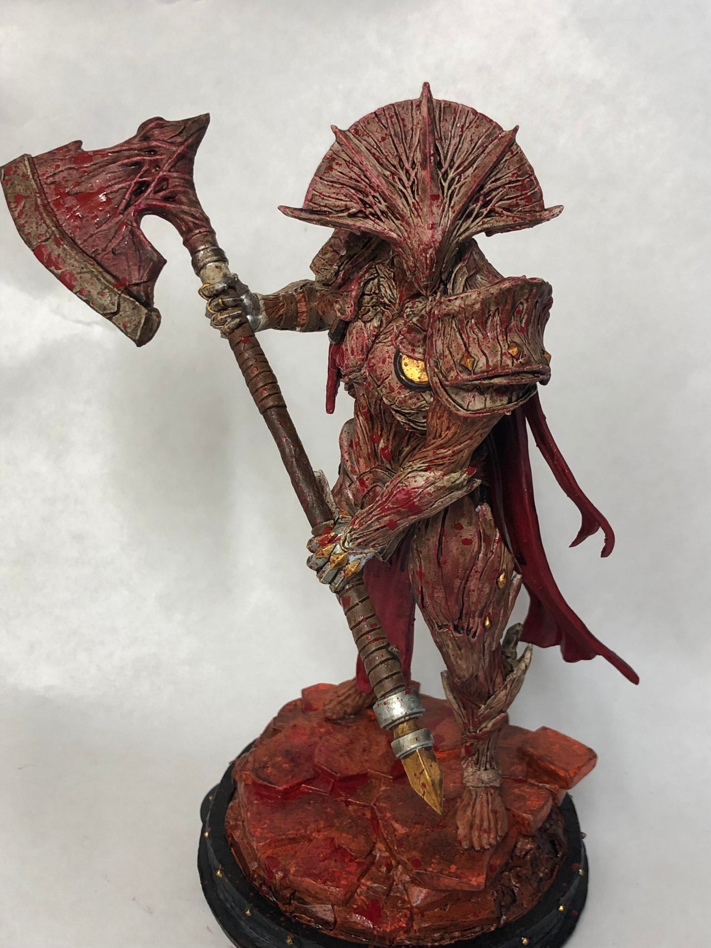 Die Verfluchte Dämonen Figur Groß 25CM