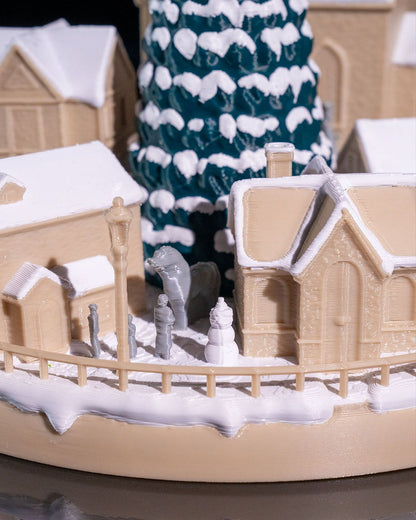 Verschneites Weihnachtshaus Objekt, Tannenbaum Weihnachtsdorf Objekt Groß 20CM