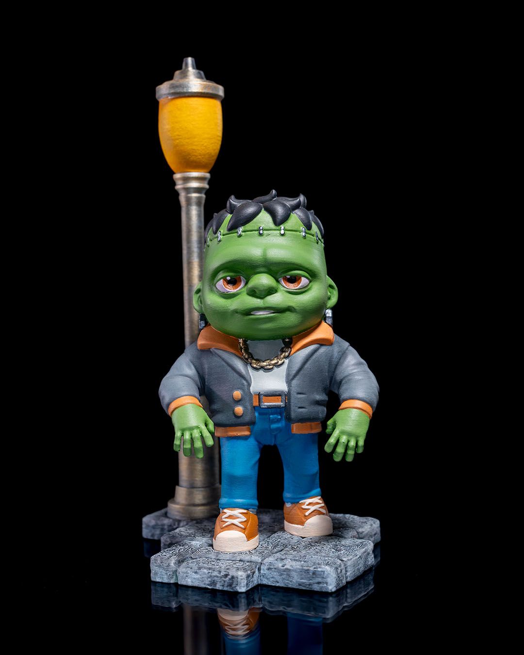 Halloween Urban Terrors - Frankie Bemalte Figur 15 cm (GROSSE AUSFÜHRUNG)