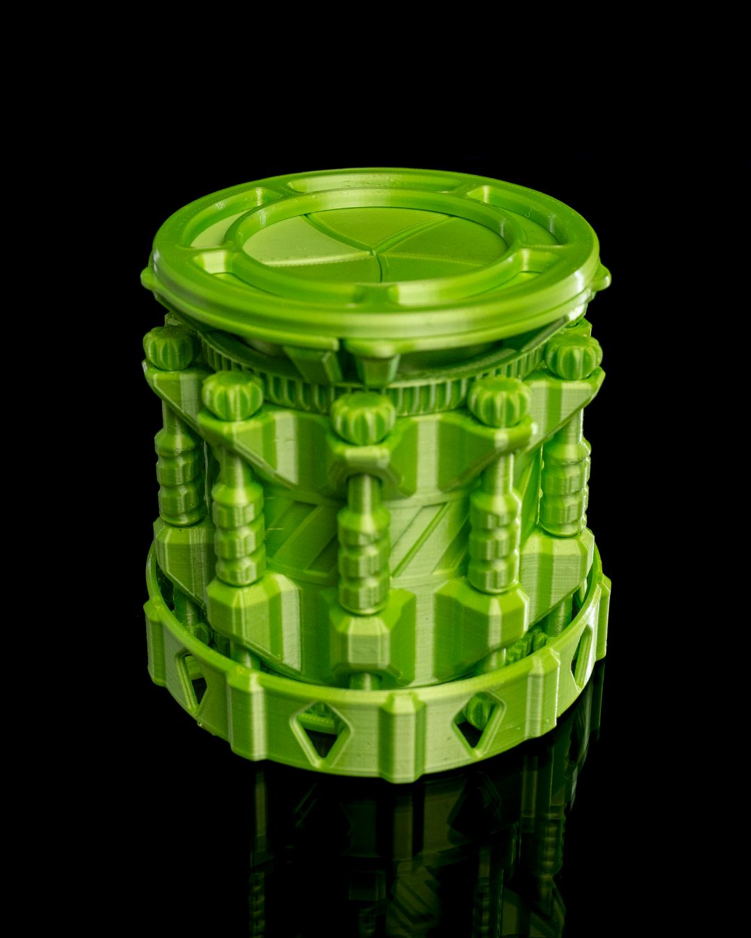 Drehbare aufklappbare Spielzeug-Aufbewahrungsbox mit Schloss 10CM