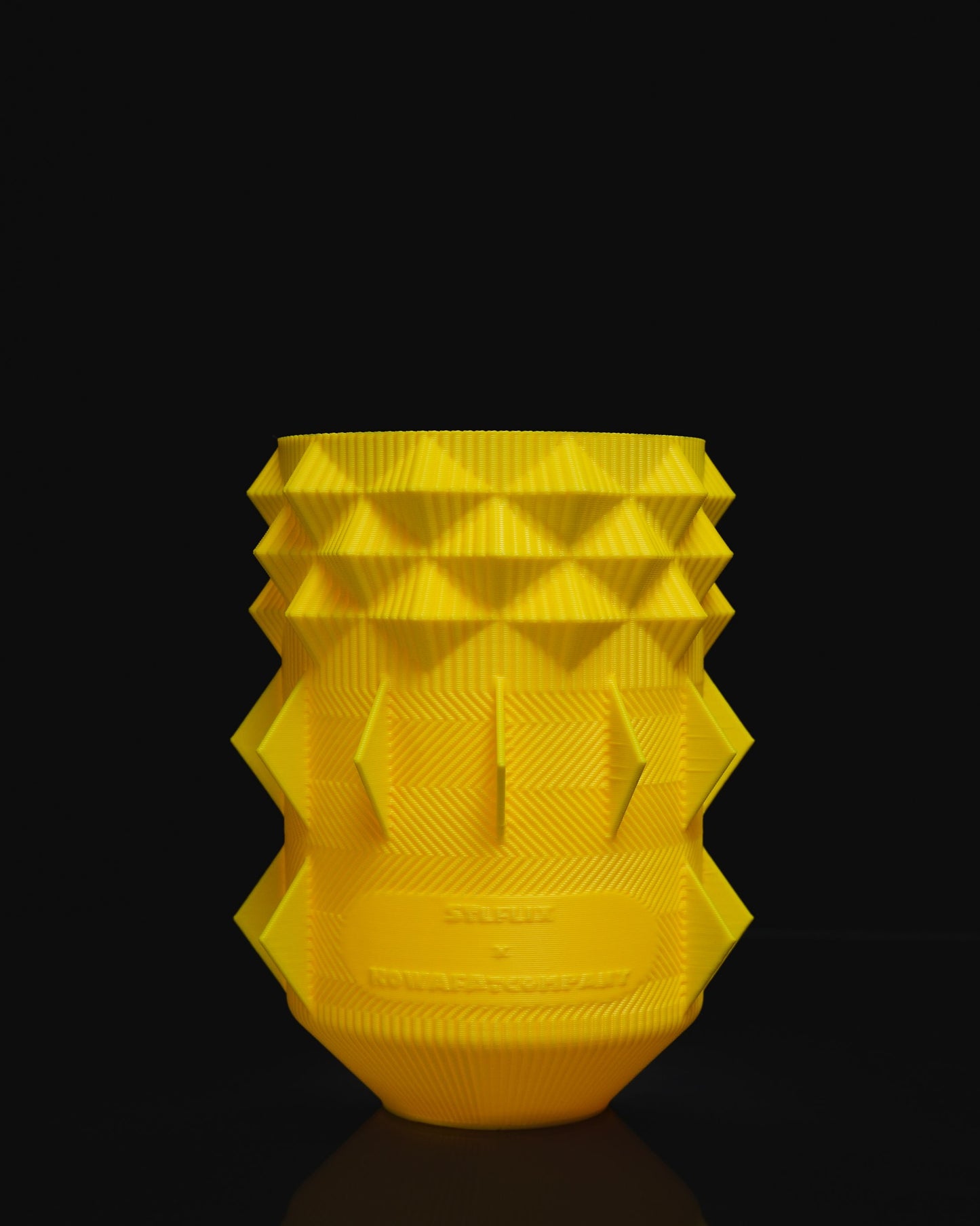 Tiki Dekorative Gesicht Gelbe Totem Vase