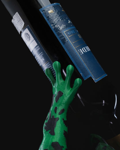 Dekorativer Flaschenhalter mit Froschmotiv, gestreift