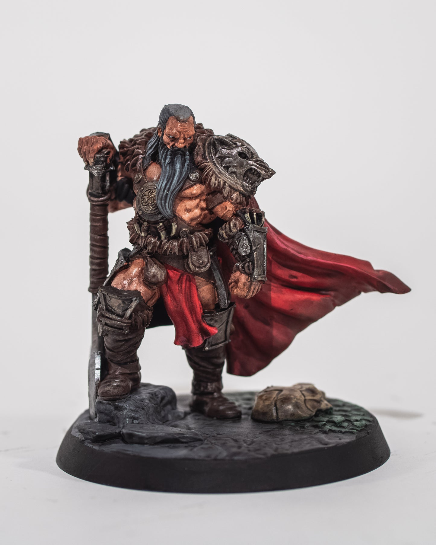 Armeen von Gielinor Barbaren-Häuptling Bemalte Figur Barbar-Häuptling Figur Groß