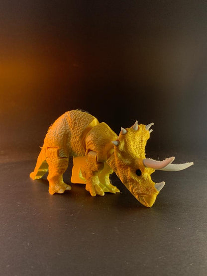 Jurassic Park Dinosaurier Spielzeug Triceratops Bewegliche Figur Jurassic World Dinosa