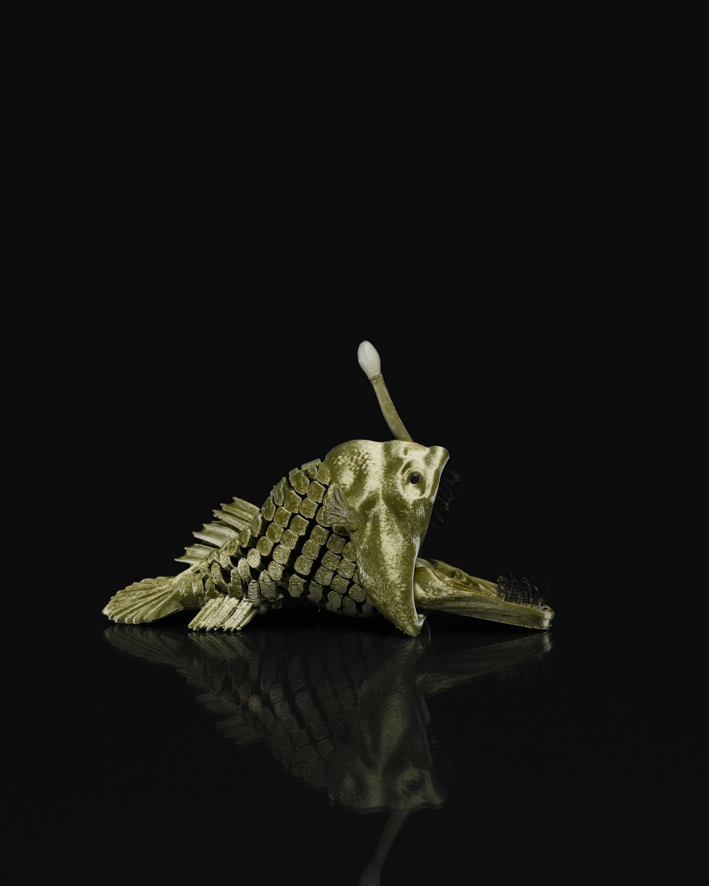 Findet Nemo Anglerfish Deko-Figur mit Ständer 11CM
