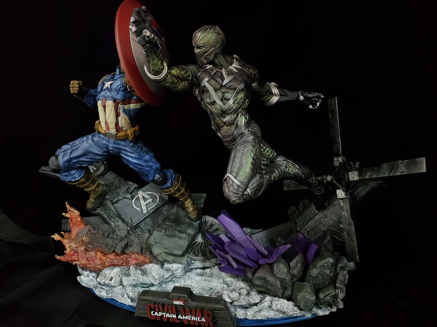 Captain America vs Black Panther Objekt Black Panther vs Captain America Figur Groß