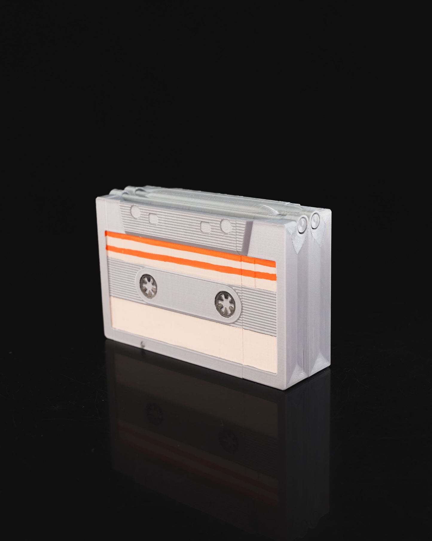 USB SD-Karten-Organizer im Retro-Kassetten-Design - USB SD-Karten-Schutz