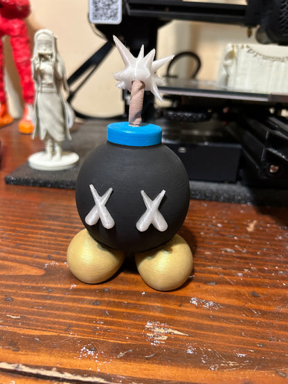 Kaws Bombe Bemalte Figur 15CM