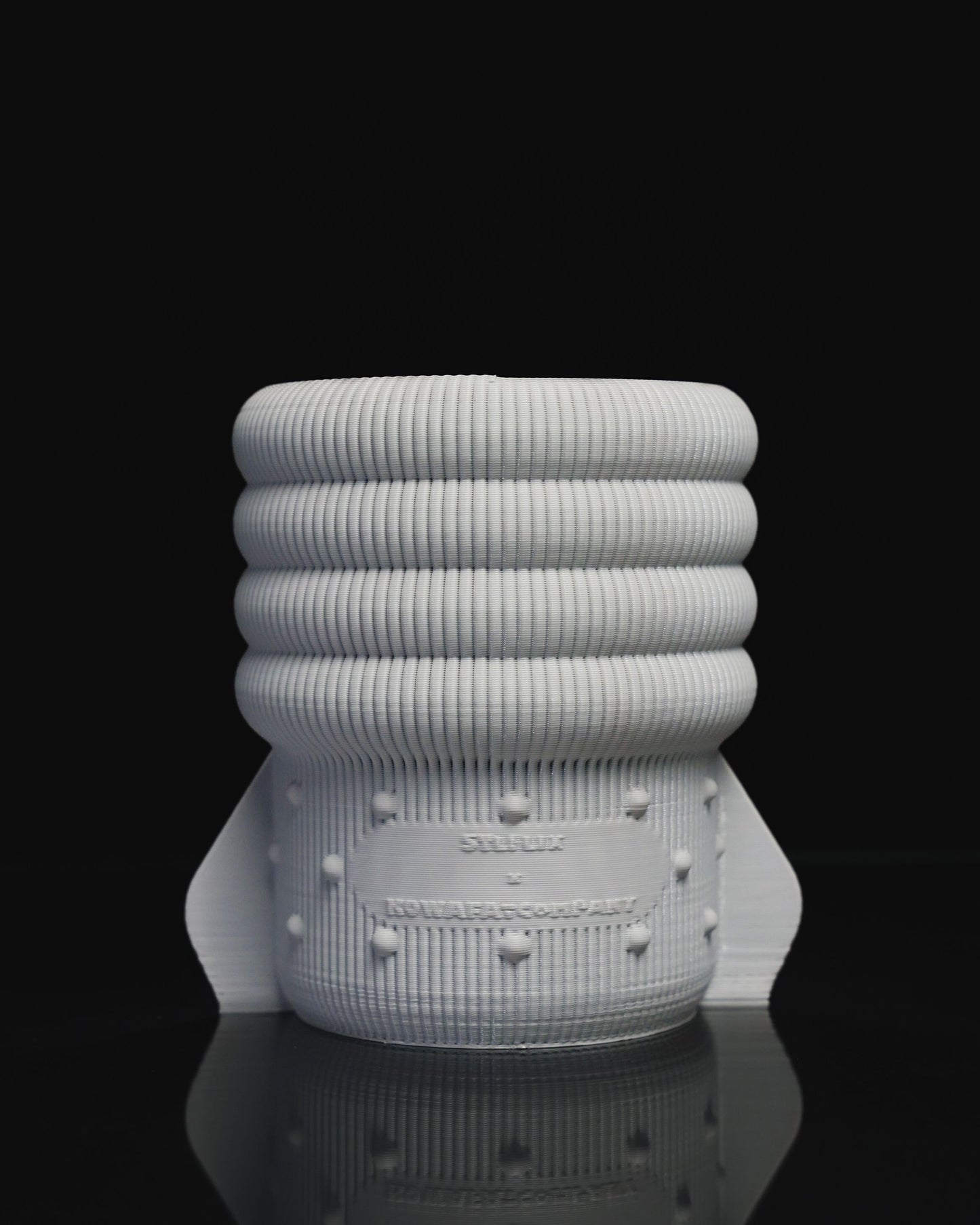 Elegante skandinavische dekorative Vase mit menschlichem Gesicht, 14 cm
