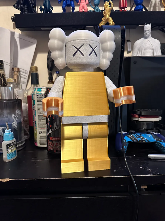 Lego Kaws Boyalı Figür Büyük Boy 20CM