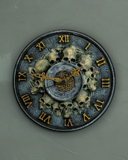 Fluch der Karibik Totenkopf Römische Ziffer Wanduhr Tischuhr 21CM Übergröße