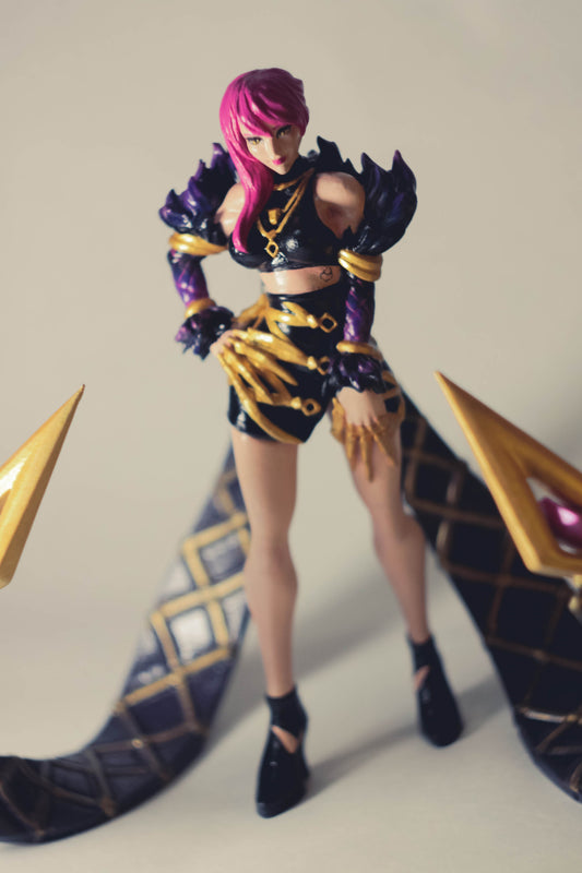 LOL Evelynn Figur League of Schmerzen umarmende Evelynn Figur Groß 25CM