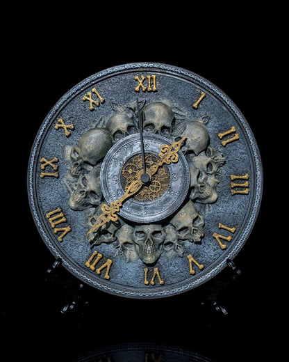 Fluch der Karibik Totenkopf Römische Ziffer Wanduhr Tischuhr 21CM Übergröße